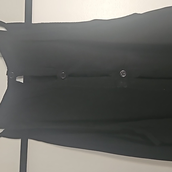 AE Black Open Back Tank - Picture 4 of 6